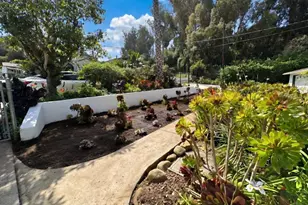 910 W Anapamu St, Santa Barbara, CA 93101 - Photo 28