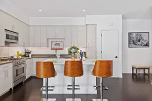 18 W Victoria St, Santa Barbara, CA 93101 - Photo 8