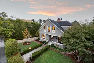 118 E Islay St, Santa Barbara, CA 93101 - Photo 2