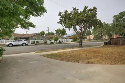234 Magna Vista Street, Santa Barbara, CA 93110 - Photo 22