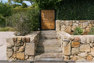 1811 Prospect Avenue, Santa Barbara, CA 93103 - Photo 20