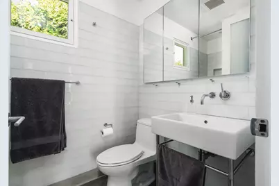 411 E Carrillo Street, Santa Barbara, CA 93101 - Photo 14