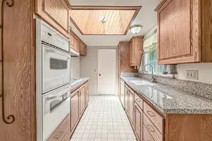 305 Lexington Ave, Goleta, CA 93117 - Photo 24