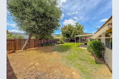 305 Lexington Avenue, Goleta, CA 93117 - Photo 52