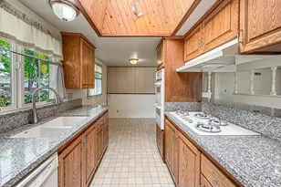 305 Lexington Ave, Goleta, CA 93117 - Photo 28