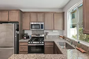 367 Fuerte Dr, Santa Paula, CA 93060 - Photo 12
