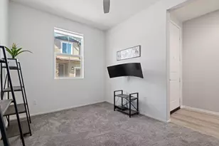 367 Fuerte Dr, Santa Paula, CA 93060 - Photo 16