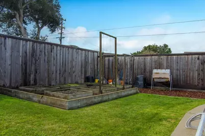 403 S M Street, Lompoc, CA 93436 - Photo 32