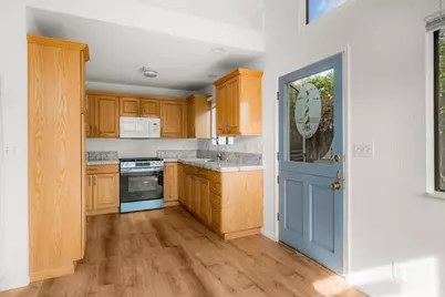 56 La Vuelta Road, Montecito, CA 93108 - Photo 32