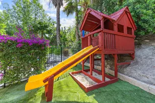 8311 Jason Ave, Los Angeles, CA 91304 - Photo 30