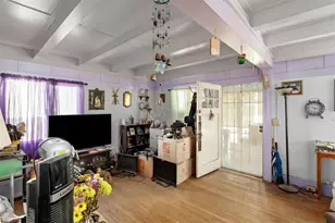 2033 Oak Ave, Santa Barbara, CA 93101 - Photo 2