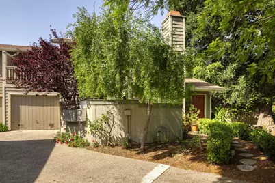 522 W Victoria Street #Apt F, Santa Barbara, CA 93101 - Photo 18