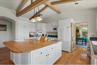 1611 Fredensborg Way, Solvang, CA 93463 - Photo 14