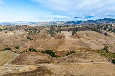 7015 Long Canyon Road, Santa Maria, CA 93454 - Photo 2