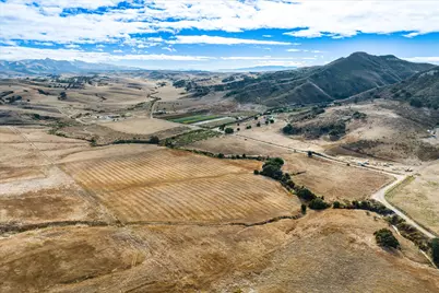 7015 Long Canyon Road, Santa Maria, CA 93454 - Photo 10