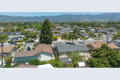 676 San Ramon Drive, Santa Barbara, CA 93111 - Photo 2