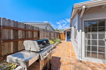 2441 Borton Drive, Santa Barbara, CA 93109 - Photo 42