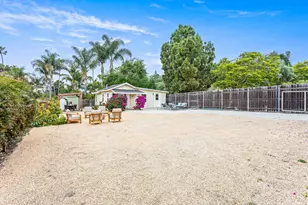 423 Flora Vista Dr, Santa Barbara, CA 93109 - Photo 20