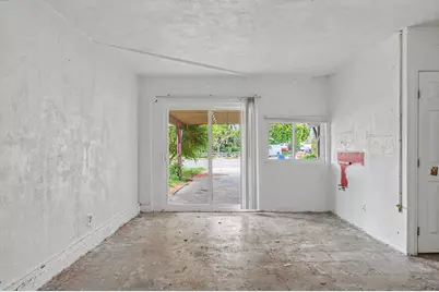 4937 Nipomo Drive, Carpinteria, CA 93013 - Photo 20