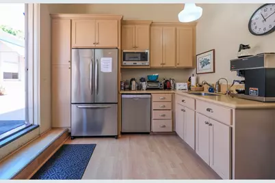 831 State Street, Santa Barbara, CA 93101 - Photo 4