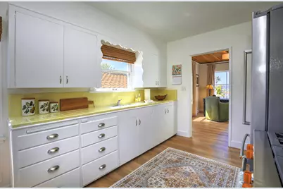 2212 State Street, Santa Barbara, CA 93105 - Photo 12