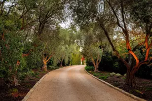 818 San Ysidro Ln, Montecito, CA 93108 - Photo 2