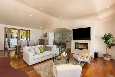 1568 La Vista Del Oceano, Santa Barbara, CA 93109 - Photo 6
