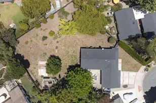 4768 Sterling Way, Carpinteria, CA 93013 - Photo 32