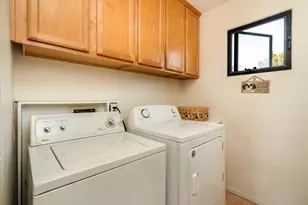 4657 Malaga Cir, Santa Barbara, CA 93110 - Photo 18