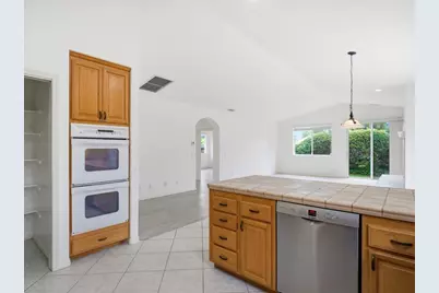 5302 Orchard Park Lane, Santa Barbara, CA 93111 - Photo 16