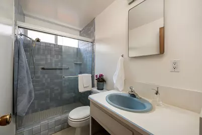 726 Juanita Avenue, Santa Barbara, CA 93109 - Photo 16
