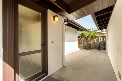 726 Juanita Avenue, Santa Barbara, CA 93109 - Photo 22