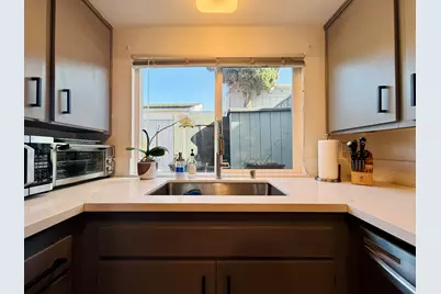 355 Cannon Green Drive #Apt F, Goleta, CA 93117 - Photo 16
