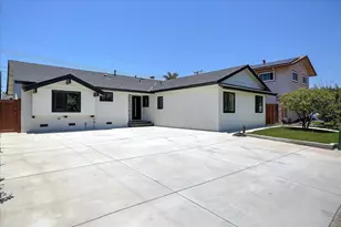 77 Manchester Pl, Goleta, CA 93117 - Photo 2