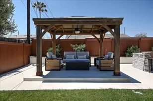 77 Manchester Pl, Goleta, CA 93117 - Photo 10