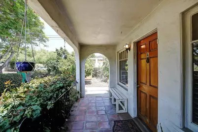 936 N Nopal Street #A & B, Santa Barbara, CA 93103 - Photo 4
