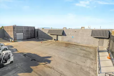 44211 Yucca Avenue, Out Of Area, CA 93534 - Photo 2