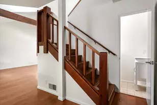 820 W Victoria St, Santa Barbara, CA 93101 - Photo 10