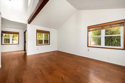 820 W Victoria Street #Apt D, Santa Barbara, CA 93101 - Photo 2