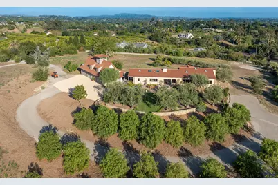 1150 N Fairview Avenue, Goleta, CA 93117 - Photo 4