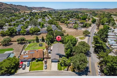 812 Vintage Way, Los Alamos, CA 93440 - Photo 2