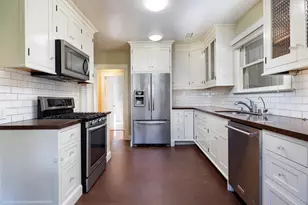 321 E Micheltorena St, Santa Barbara, CA 93101 - Photo 8