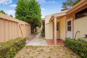 2044 Elise Way, Santa Barbara, CA 93109 - Photo 10