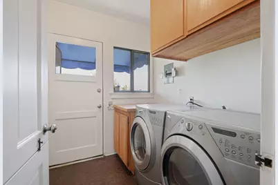21 W Quinto Street, Santa Barbara, CA 93105 - Photo 16
