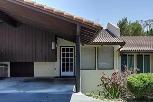 973 Miramonte Dr, Santa Barbara, CA 93109 - Photo 2