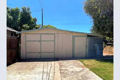 228 N 5th Street, Santa Paula, CA 93060 - Photo 22