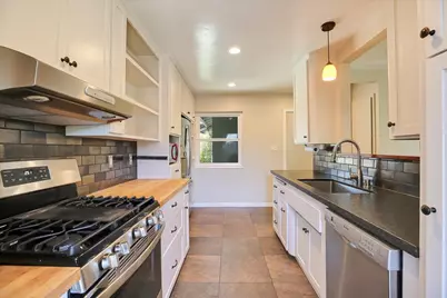 20 Mendocino Drive, Goleta, CA 93117 - Photo 8