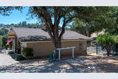 4215 Woodstock Road, Santa Ynez, CA 93460 - Photo 44
