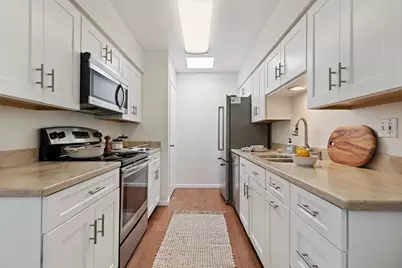 29 Dearborn Place #Apt 16, Goleta, CA 93117 - Photo 8