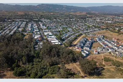 449 Cannon Green Drive #Apt G, Goleta, CA 93117 - Photo 42
